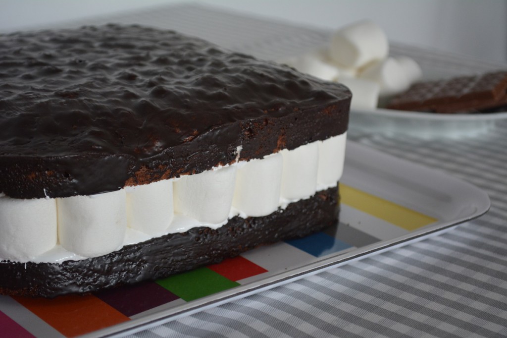 Marshmallow Sandwich Cake - Der Kuchenbäcker