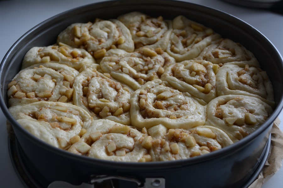 Apfel-Zimtschnecken Kuchen - Der Kuchenbäcker