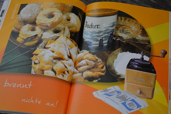 Book Review Torten Kuchen Und Geback Unsere Besten Rezepte Der 1970er Kuchenbacker 