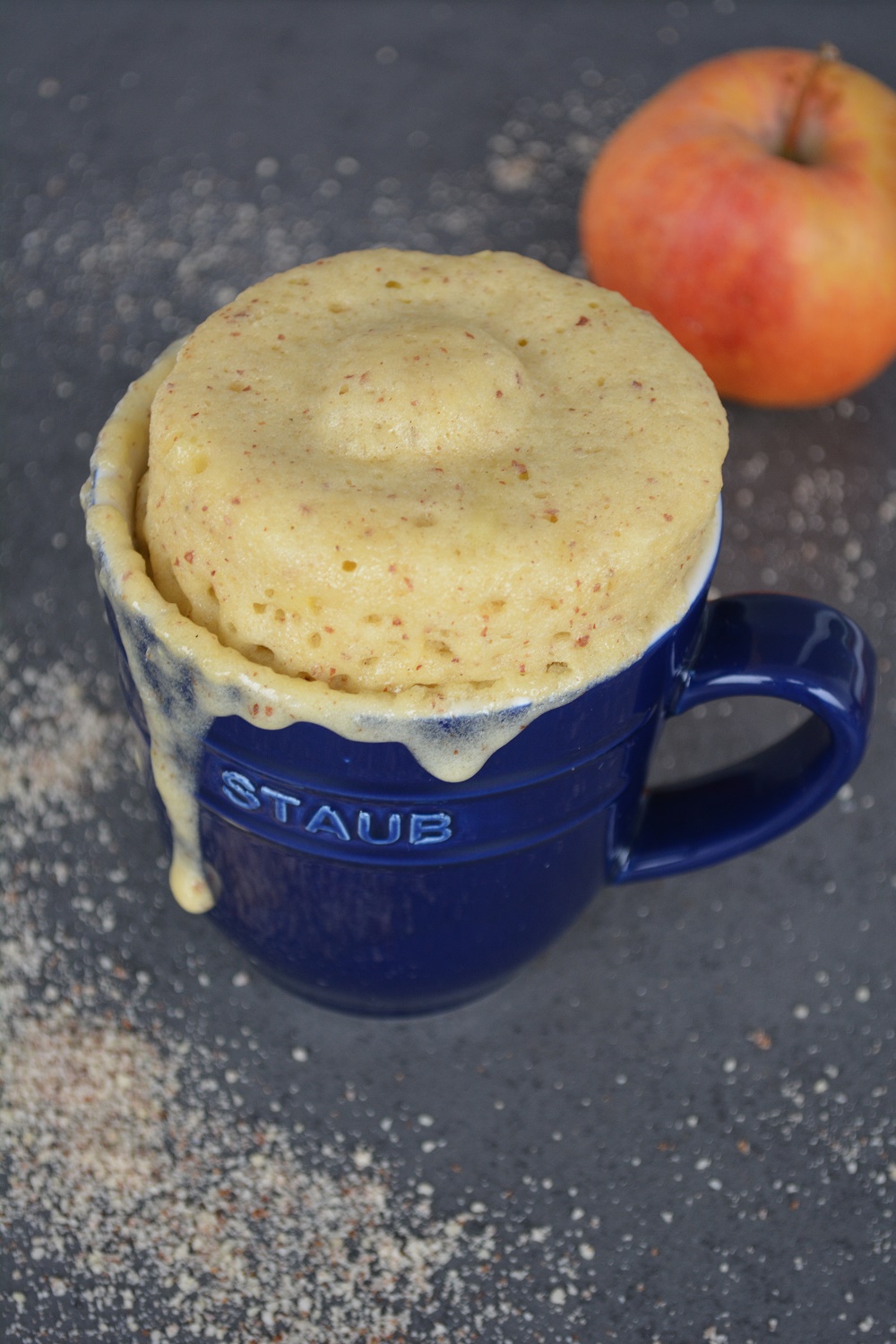 {Mug Cake Monday} Amaretto Apfel Tassenkuchen - Der Kuchenbäcker