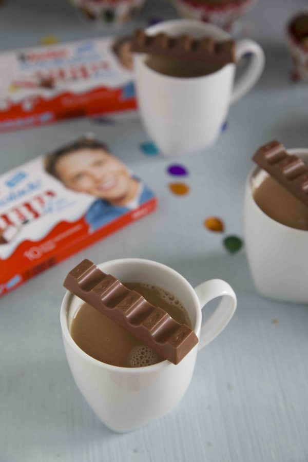 Heiße kinder Schokolade - Kakao mit Ferrero® kinder Schokolade